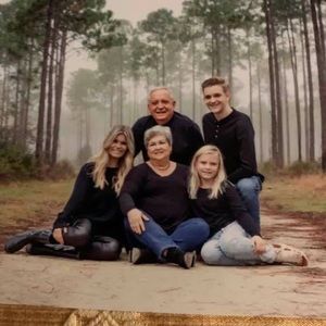 Meet your Posher, Cathy